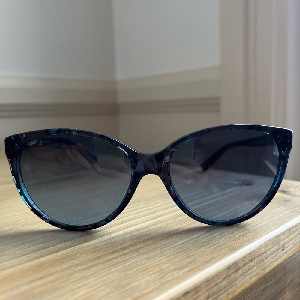 🇮🇹🐈‍⬛Dolce & Gabbana Women’s Sunglasses, Round Cat-Eye, with Original Case🐈‍⬛🇮🇹